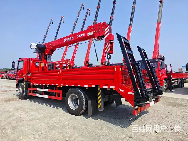 东风单桥10吨单桥爬梯款货箱5.4米随车吊 配置及参数 - 图片 5