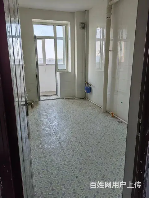 湖东，5楼，85平，16.5万 - 图片 1